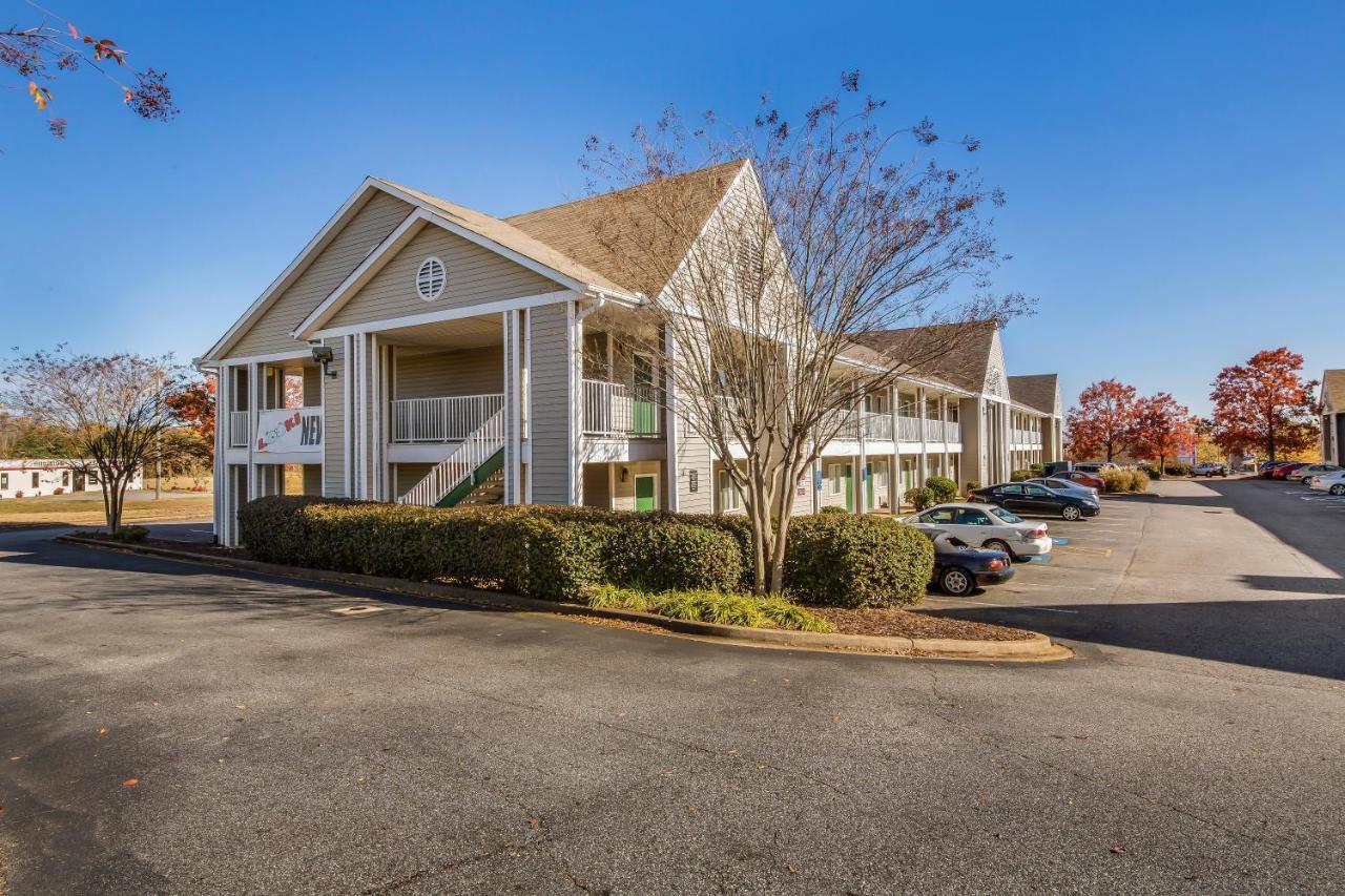 Hometowne Studios By Red Roof Spartanburg - Asheville Highway Southern Shops Exterior foto